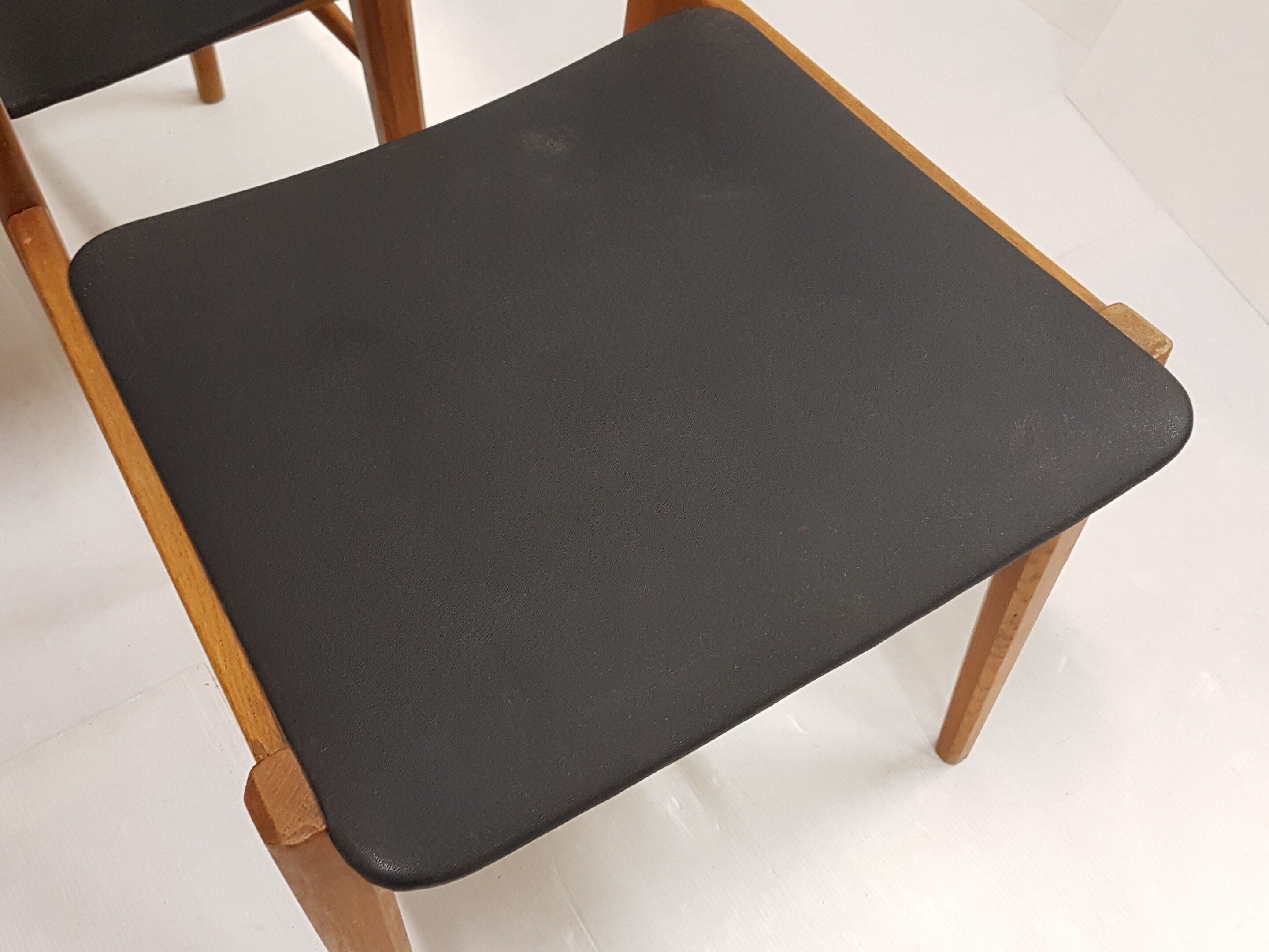 Set of 4 chairs scandinavian 1960