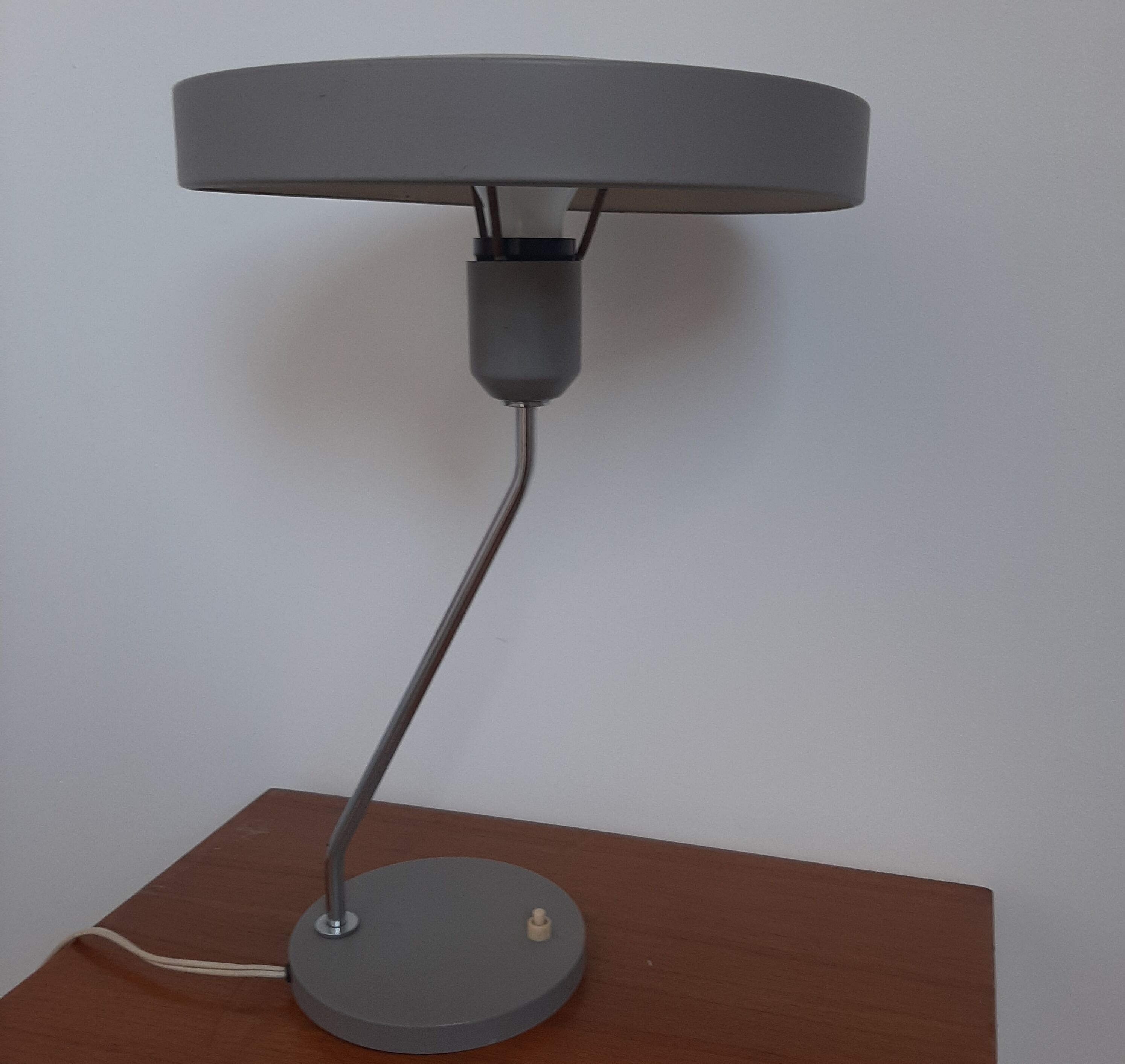 Lampe Louis Kalff pour Philips modèle romeo
