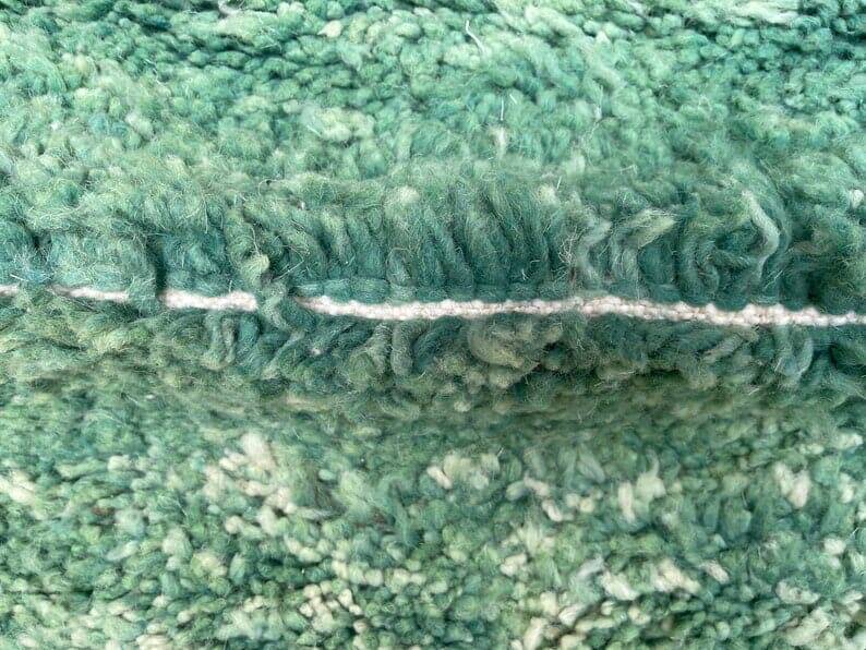 Handmade pure wool rug, size 150 x 250 cm.