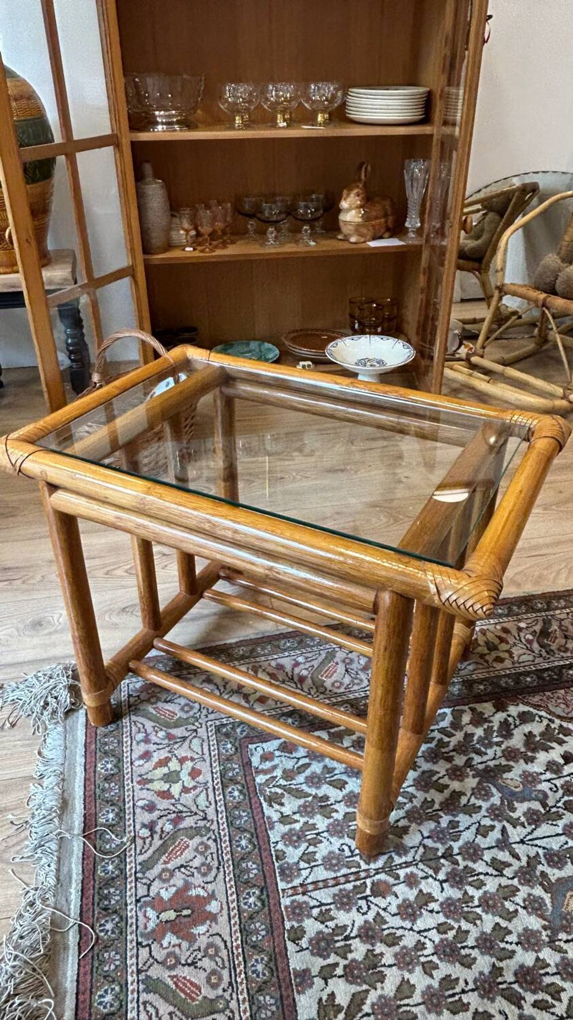 Table basse rotin vintage