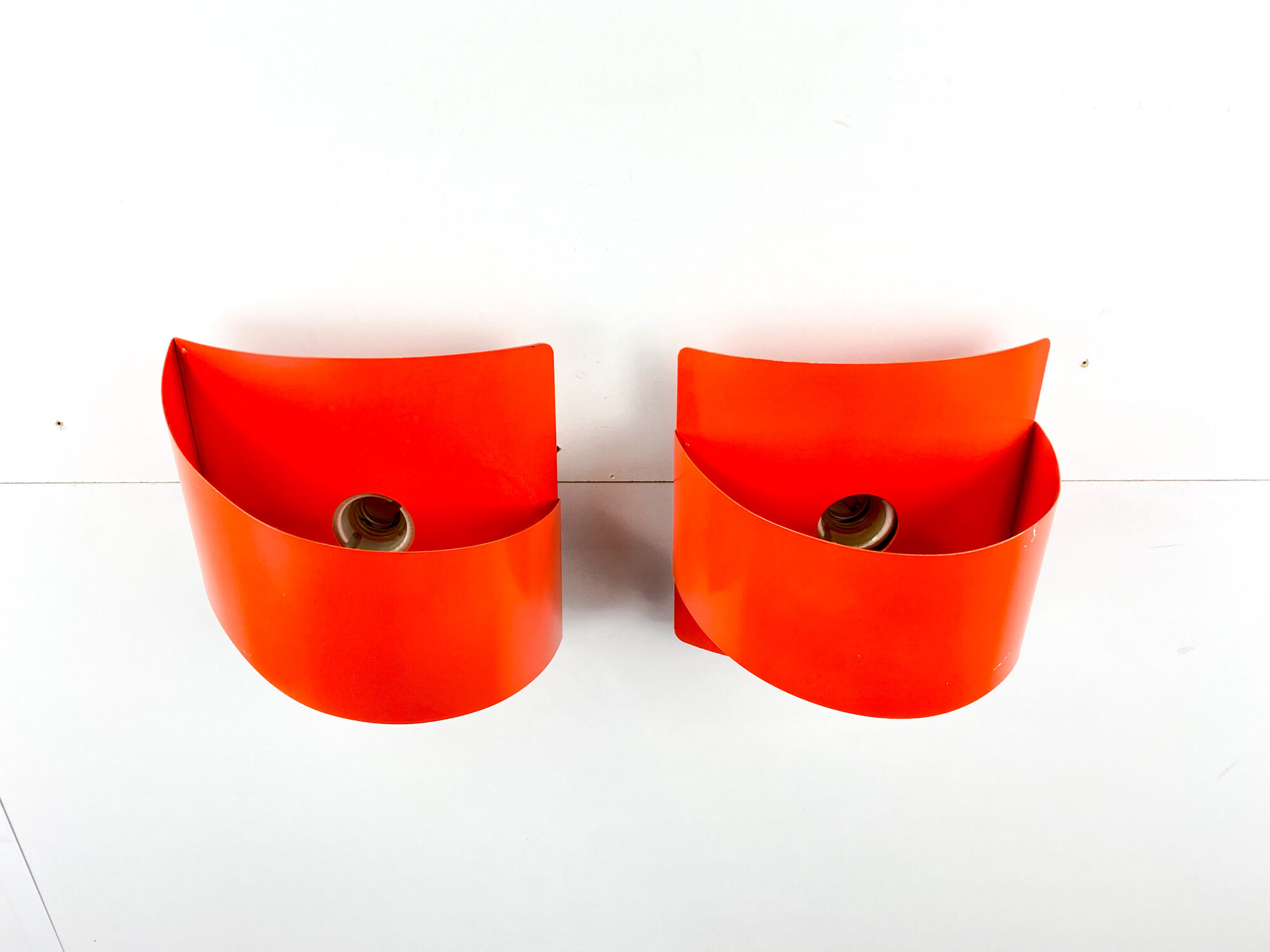 Set of 2 Swedish wall lamps Peter Celsing for Felkenbergs Belysning
