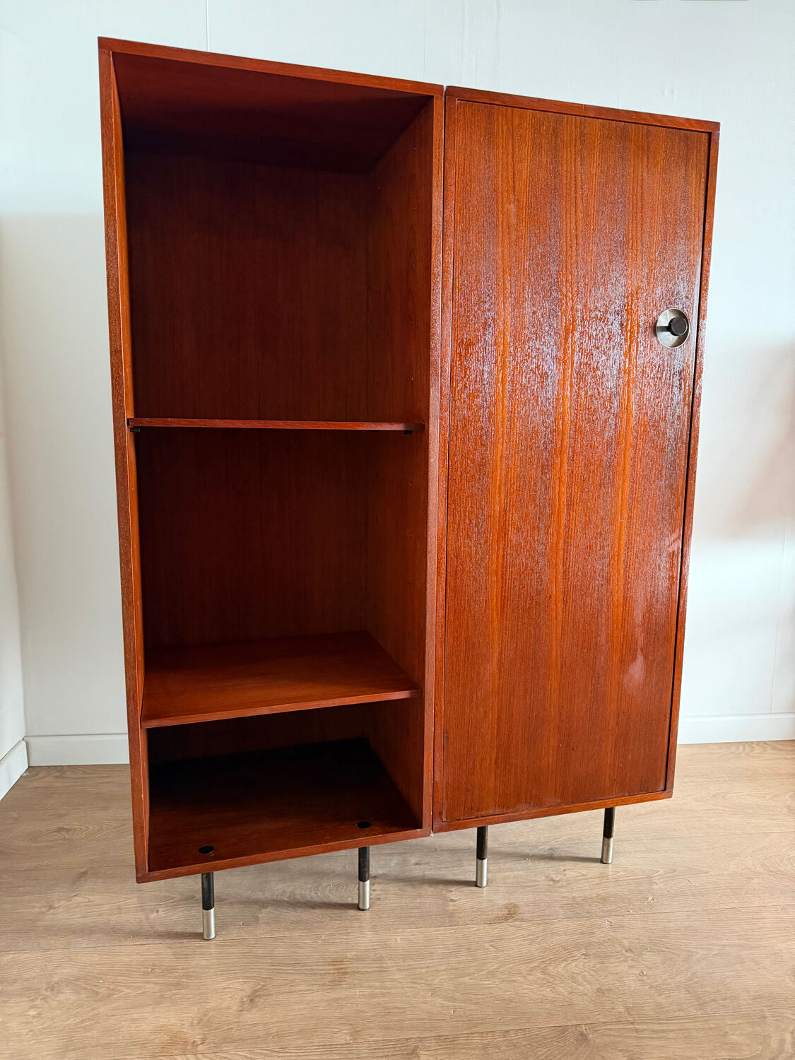 Italian storage units attributed to Tosi & Ammannati for Ross