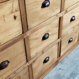 Trades furniture 9 drawer pine handles shells