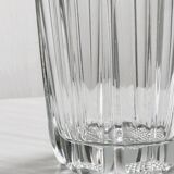 Crystal vase large flower petals.