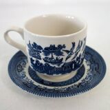 6 Vintage Blue Willow CHURCHILL Cups and Saucers, England
