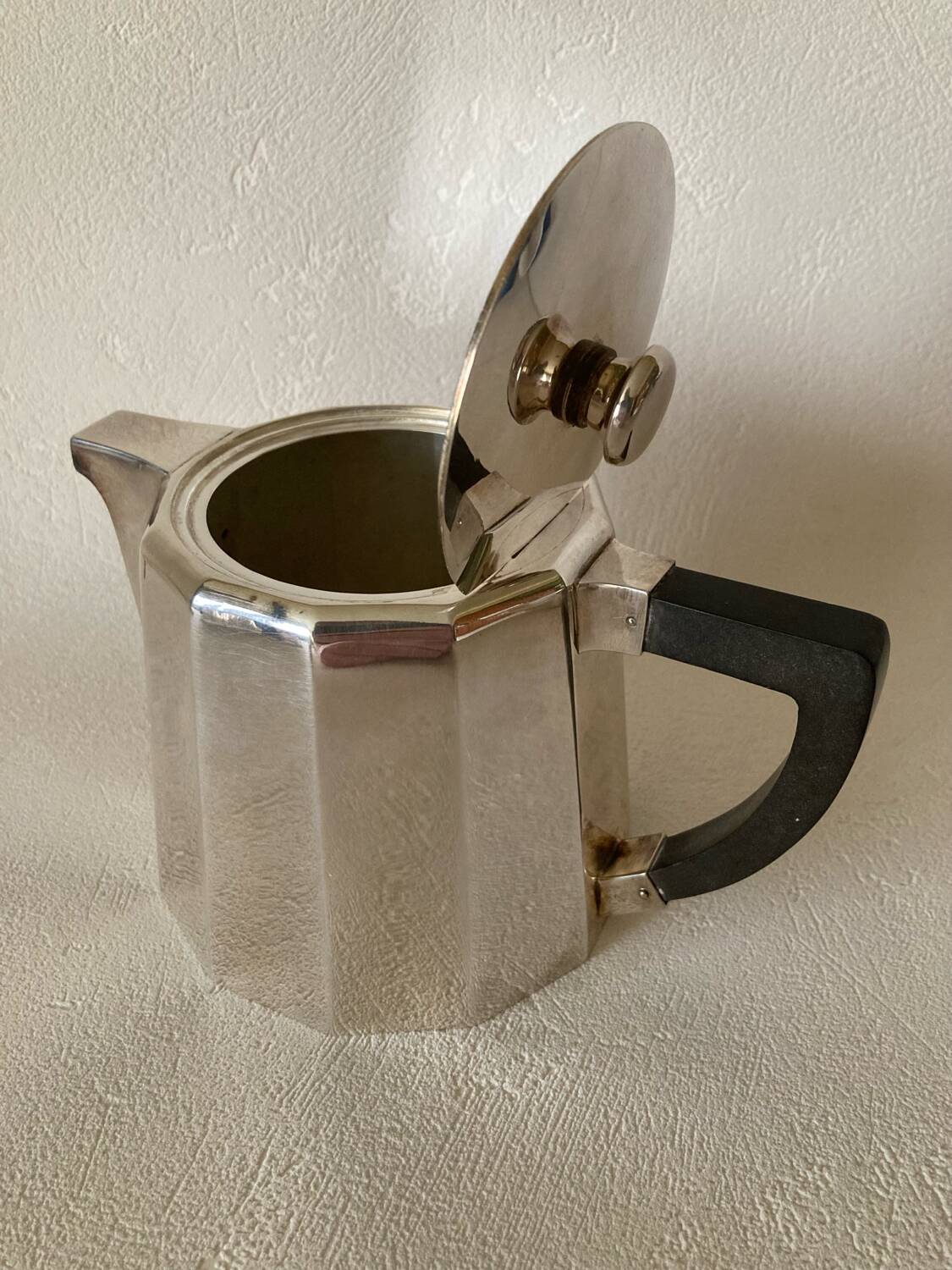 Art Deco Set of Coffee and Tea Jugs + Milk Jug Silver-Plated Metal and Bakelite