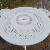 1900 wrought iron garden furniture