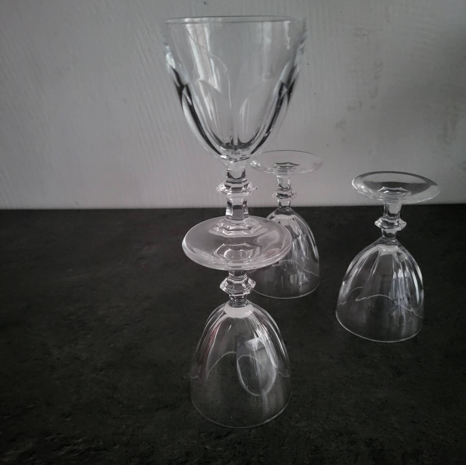 4 button-foot aperitif glasses model Rambouillet Christal d'Arques