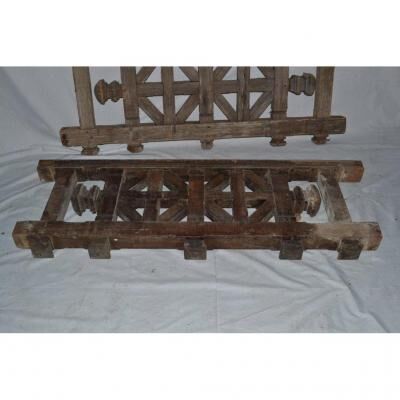 2 carved wooden railings from the 19th century. Century