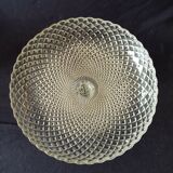 Glass standing fruit cup