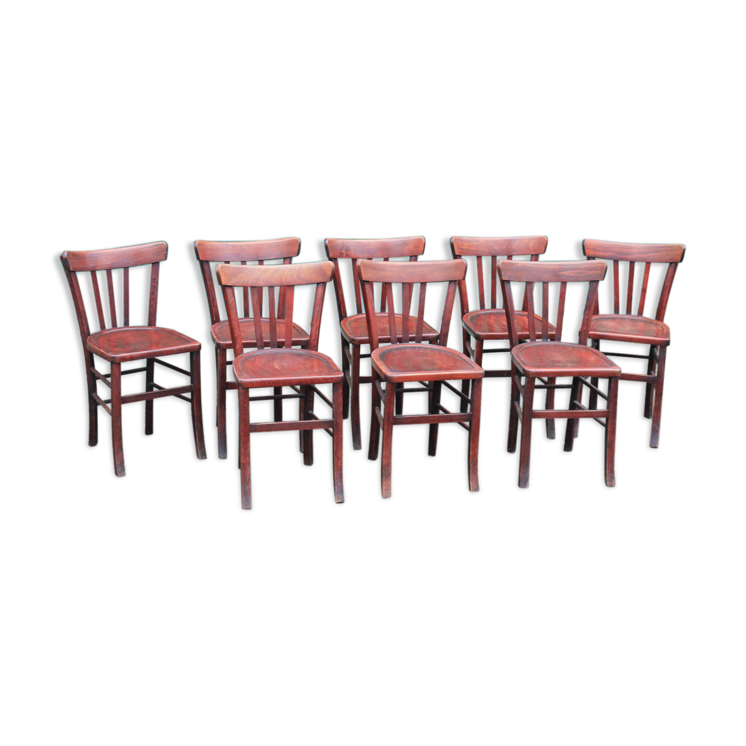 Lot of 8 bistro chairs