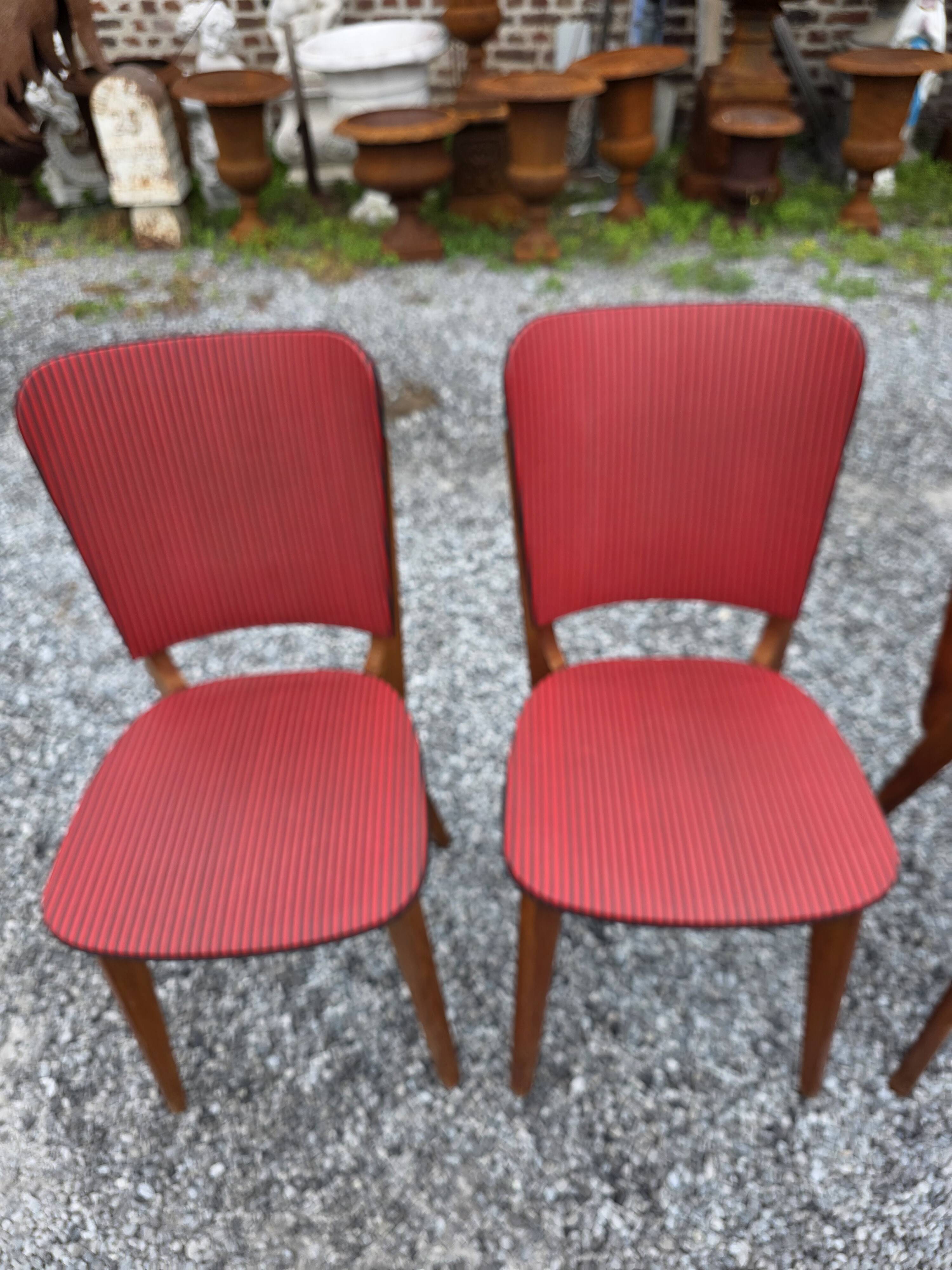6 vintage oak chairs from the 1960s