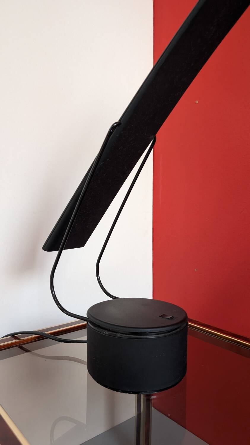 "Dove" desk lamp by Mario Barbaglia & Marco Colombo