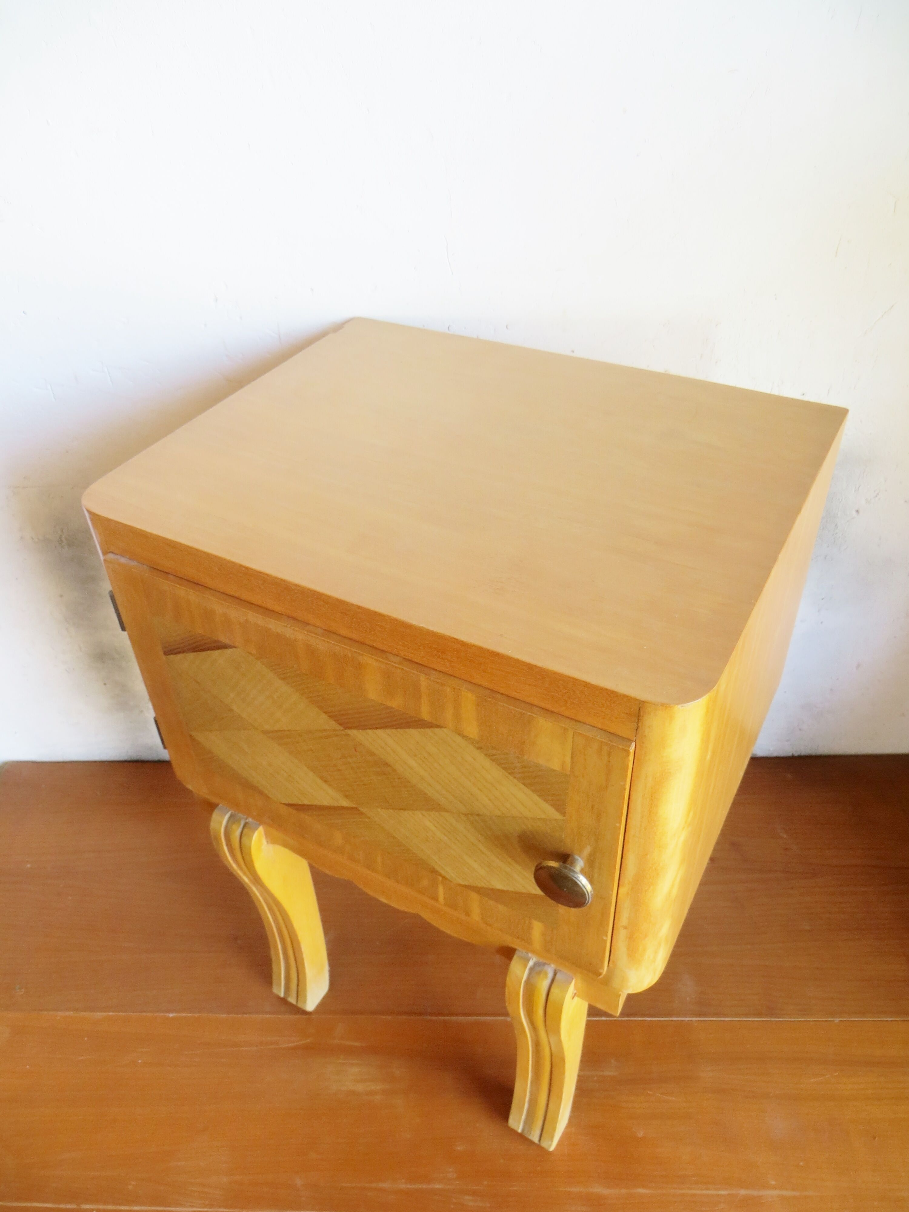 Art deco 40s bedside table