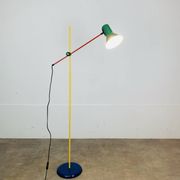 Lampadaire Veneta Lumi couleurs primaires