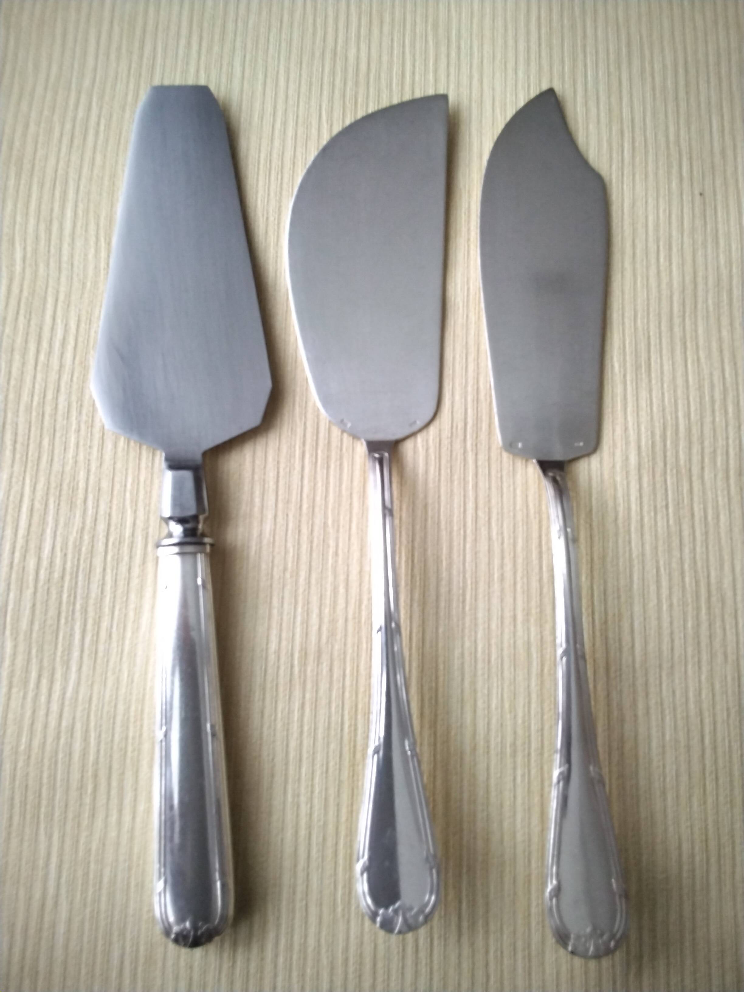Set of 3 silver-plated serving utensils