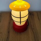 Table lamp