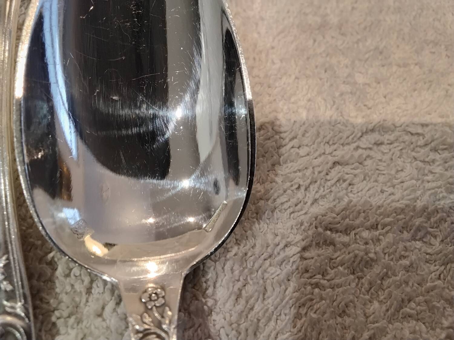 12 silver-plated metal coffee spoons by Boulenger LXV demi riche.