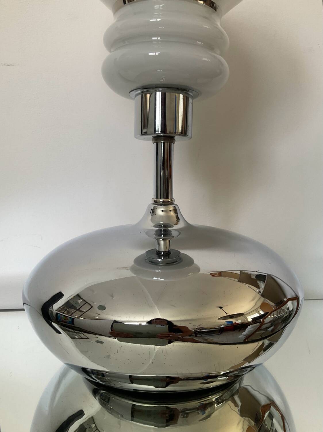 Vintage lamp in opaline and chrome metal