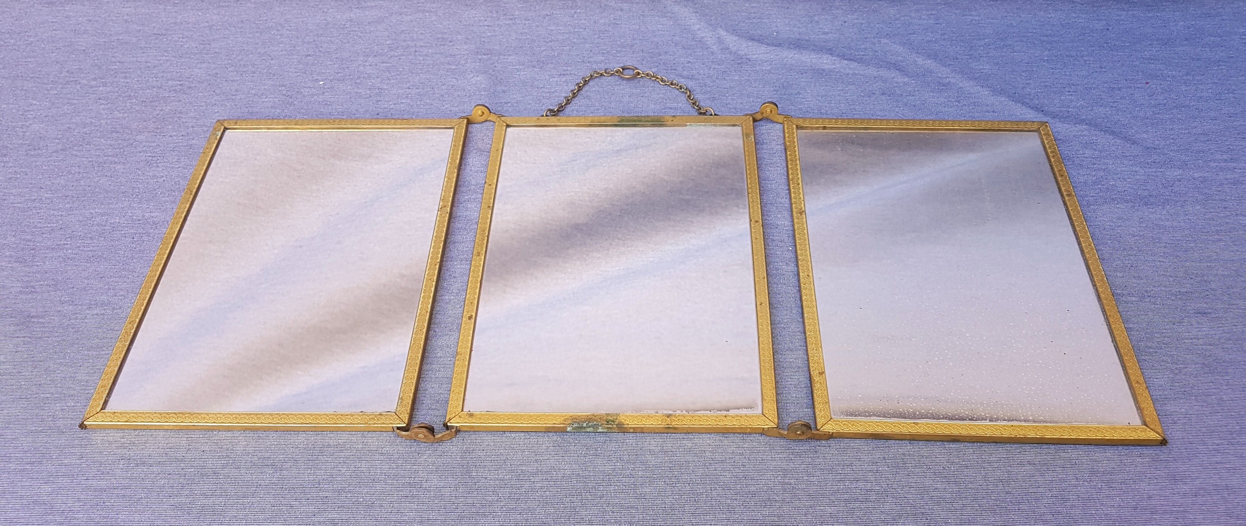 Ancien miroir triptyque de barbier ou de coiffeuse