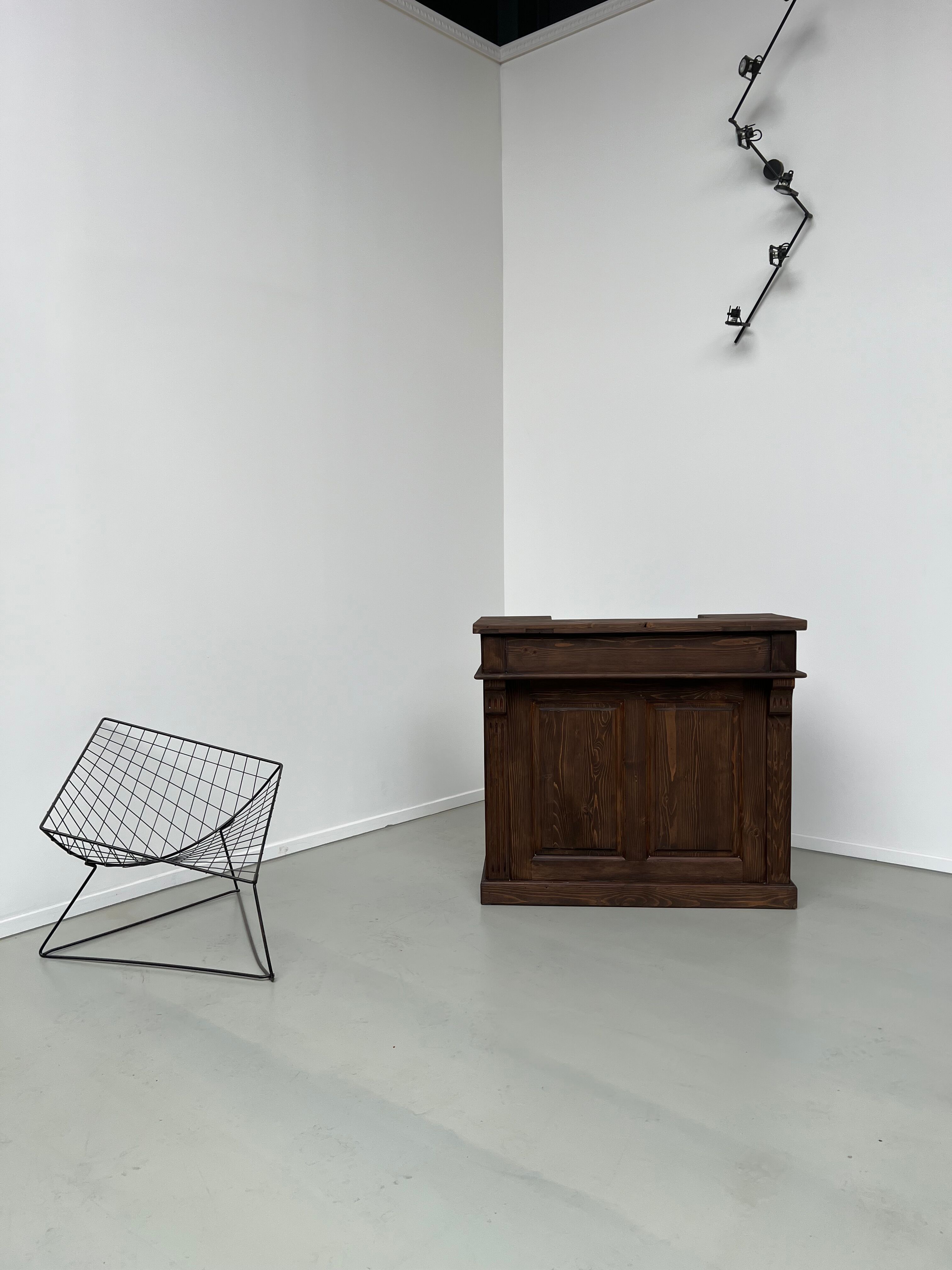 Pine trading counter completely restored