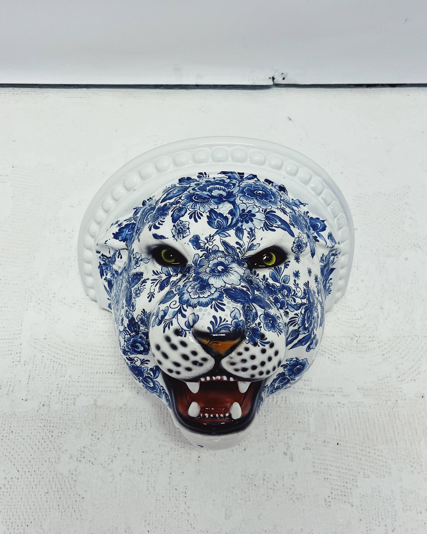 Étagère murale Panther en céramique bleu Delft