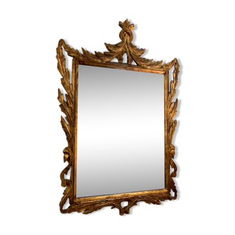Carved gilded wood mirror