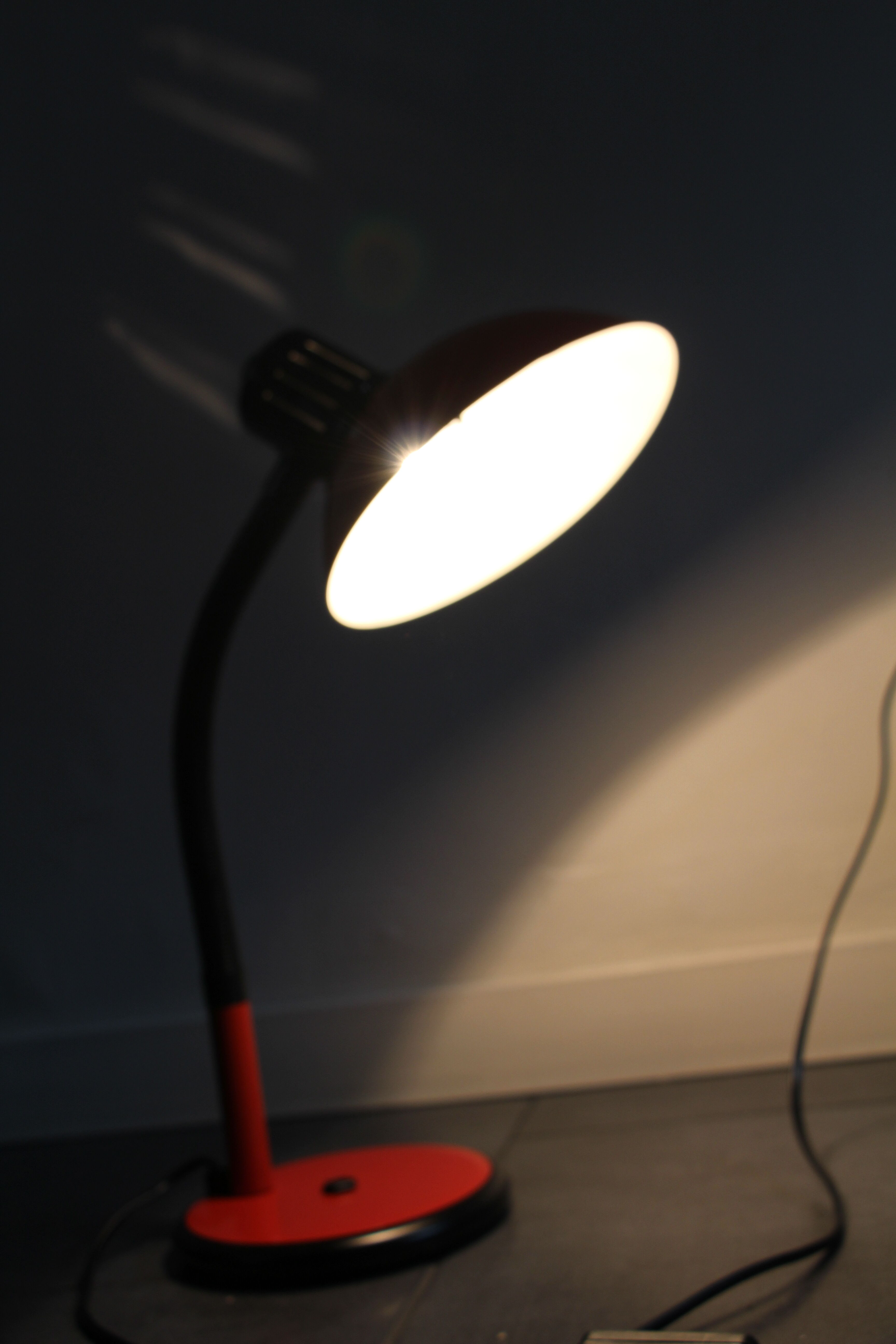 Aluminor desk lamp red 80's