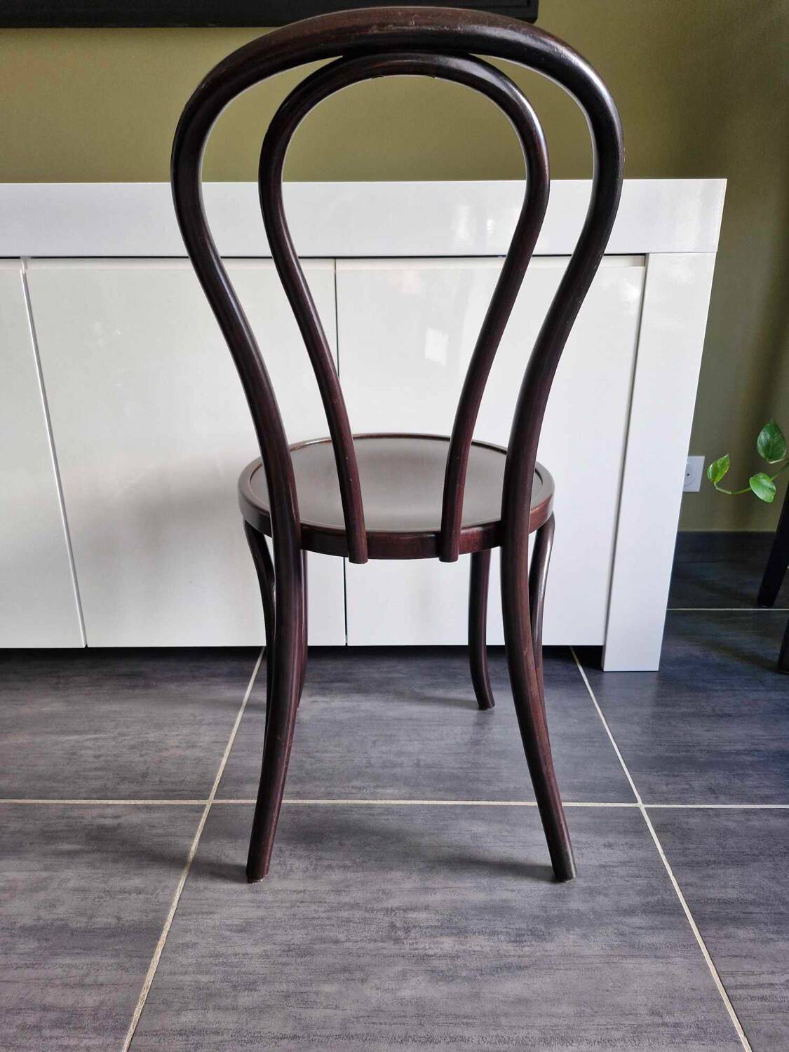 Series of 10 bistro chairs