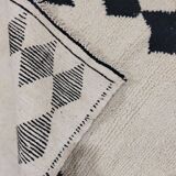 Handmade moroccan berber rug 231 x 95