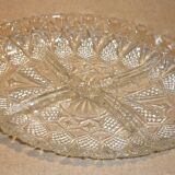 Oval compartmentalized plate in transparent glass