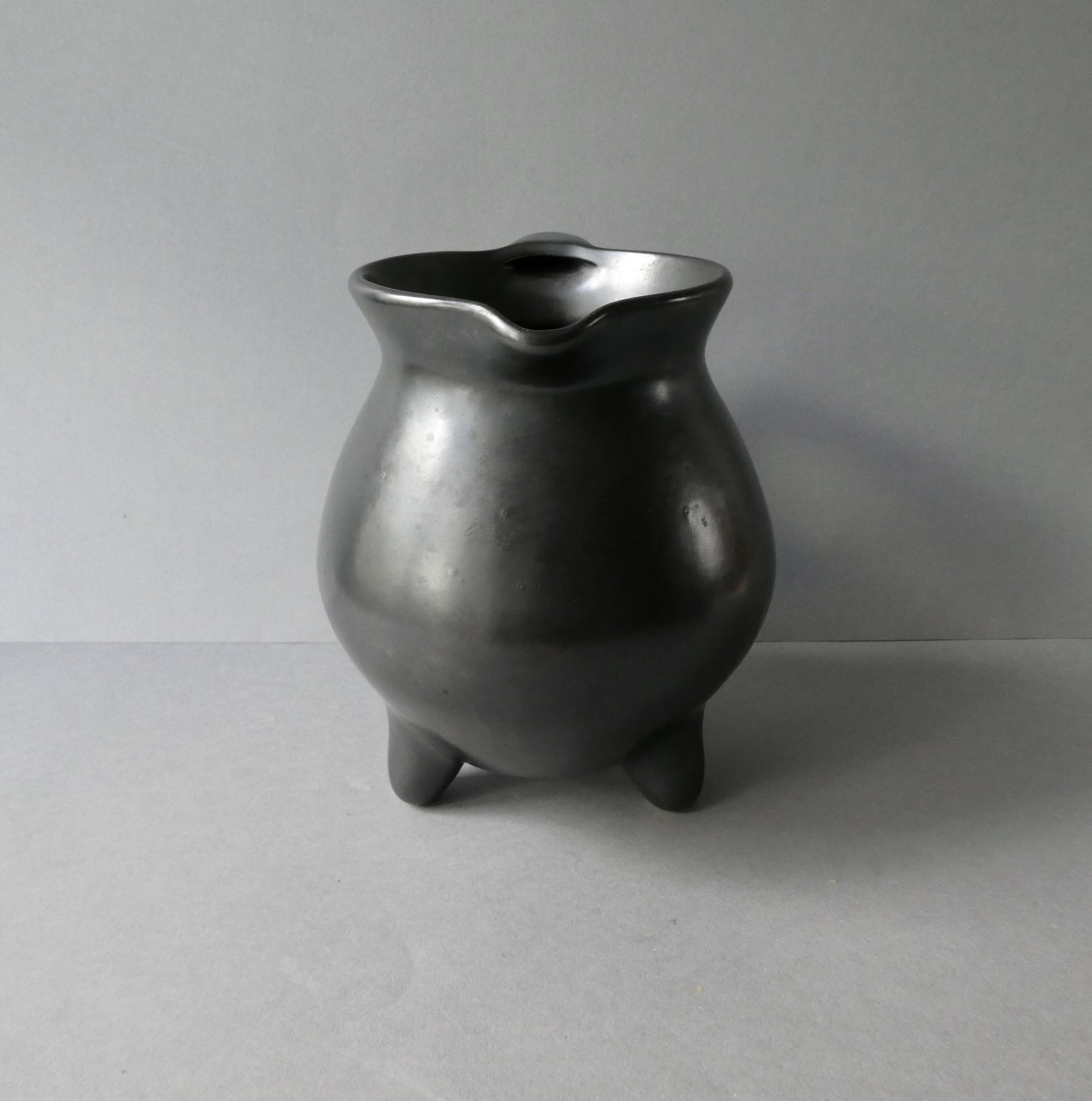 Tripod ceramic pitcher from Périgord pottery, 1960s