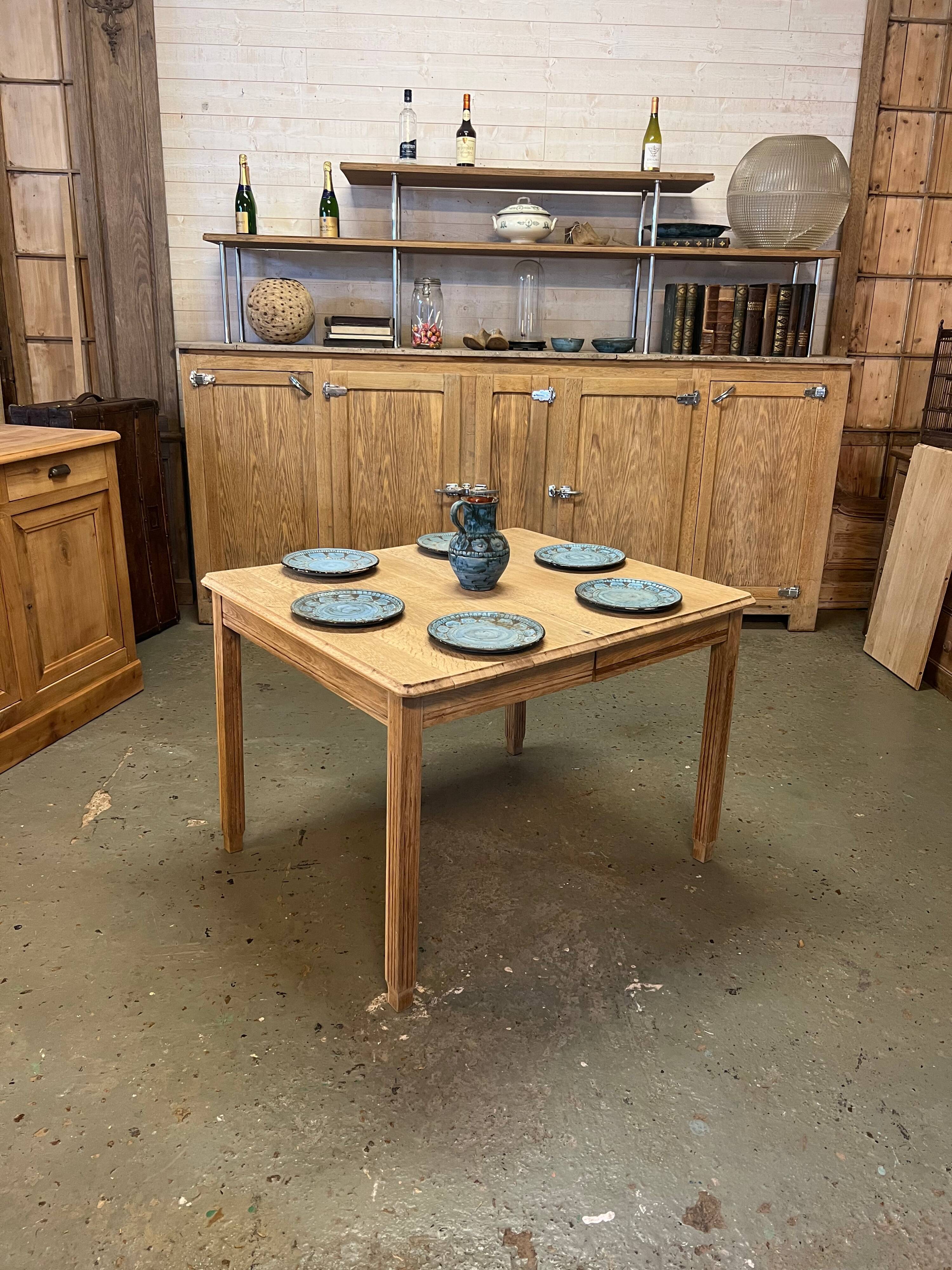 Oak table with extension 1940