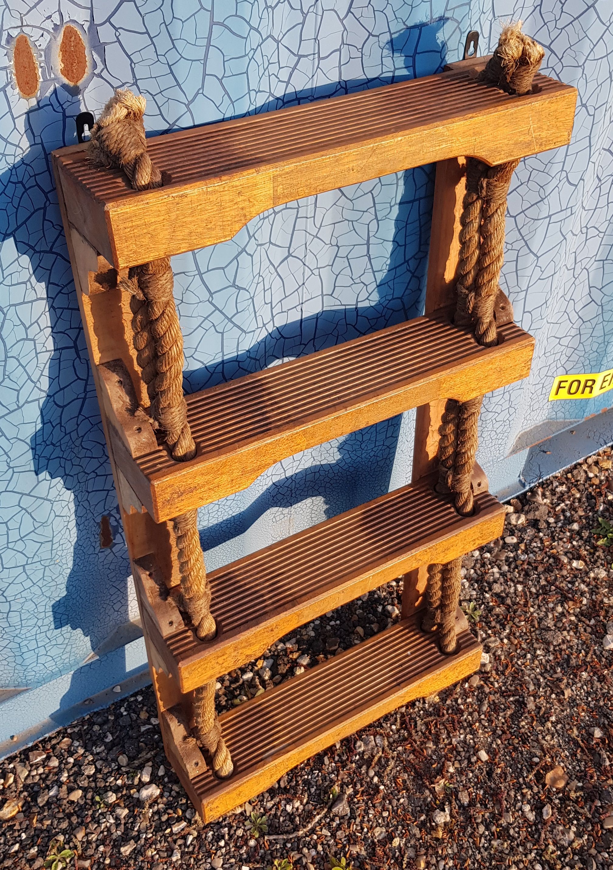 Boat shelf 4 levels of wood and rope