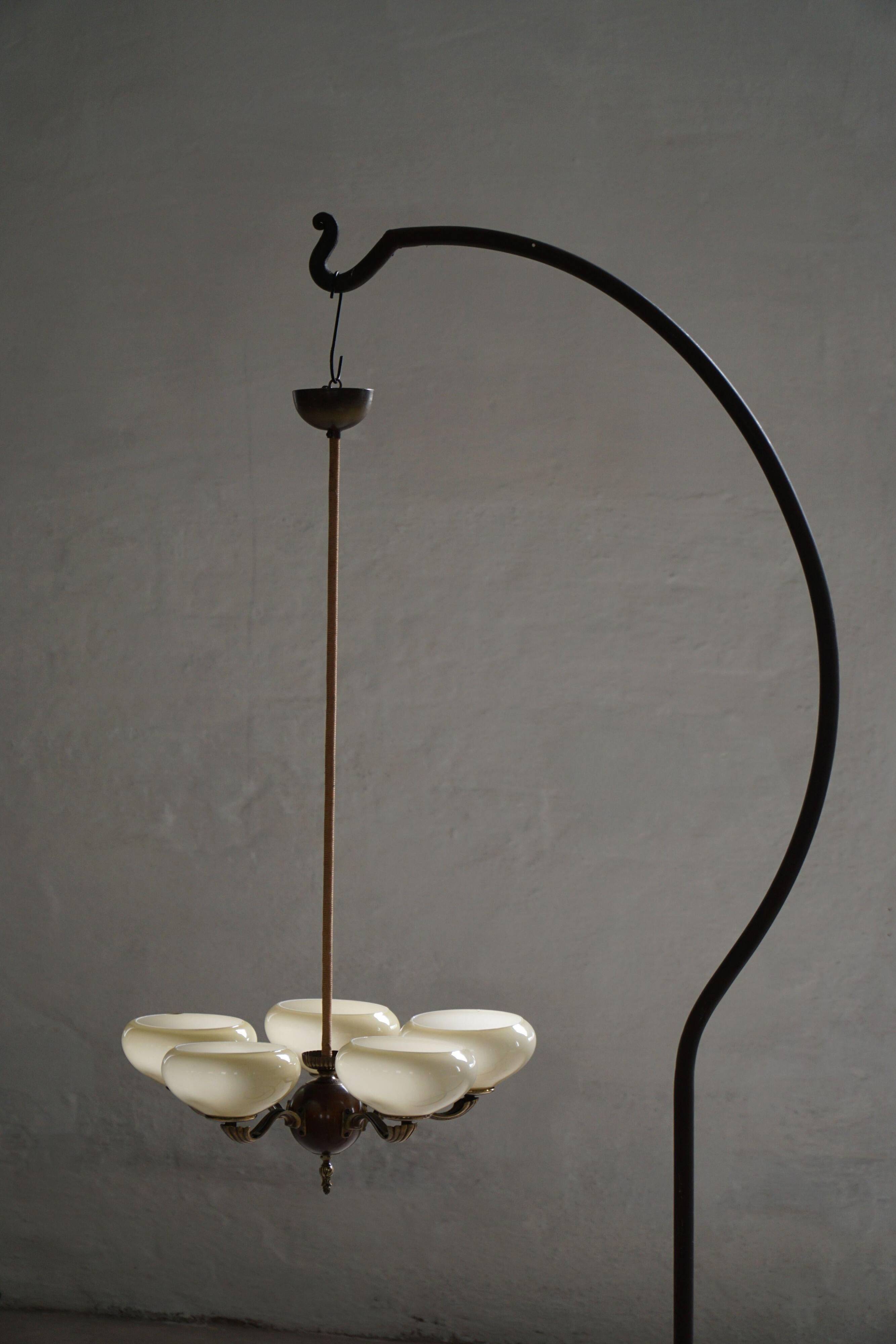 Chandelier with 5 arms by Paavo Tynell, model 1386/5 for Taito, Finland, 1930s.