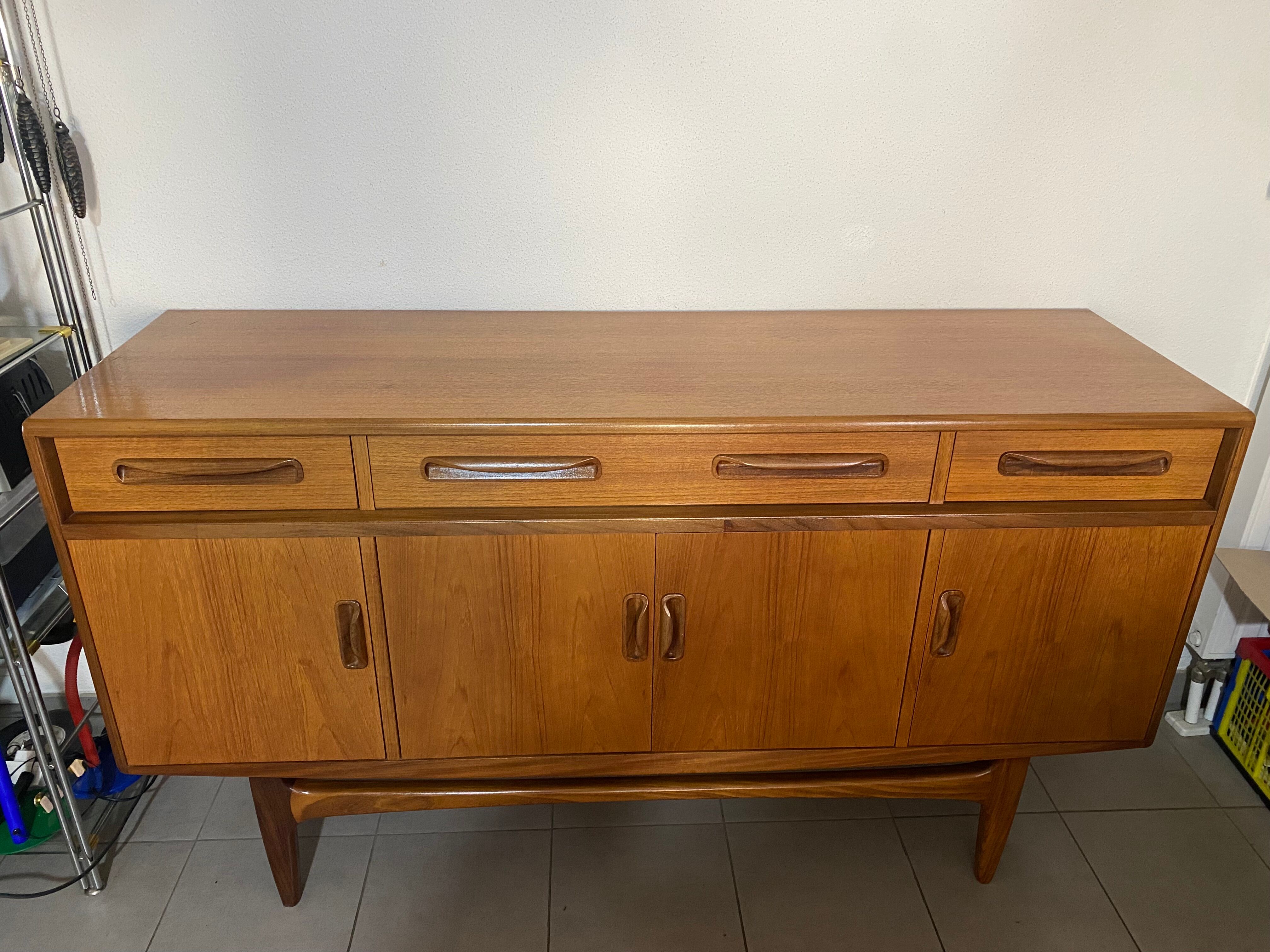 Scandinavian teak row G-Plan By Victor Wilkins 1960