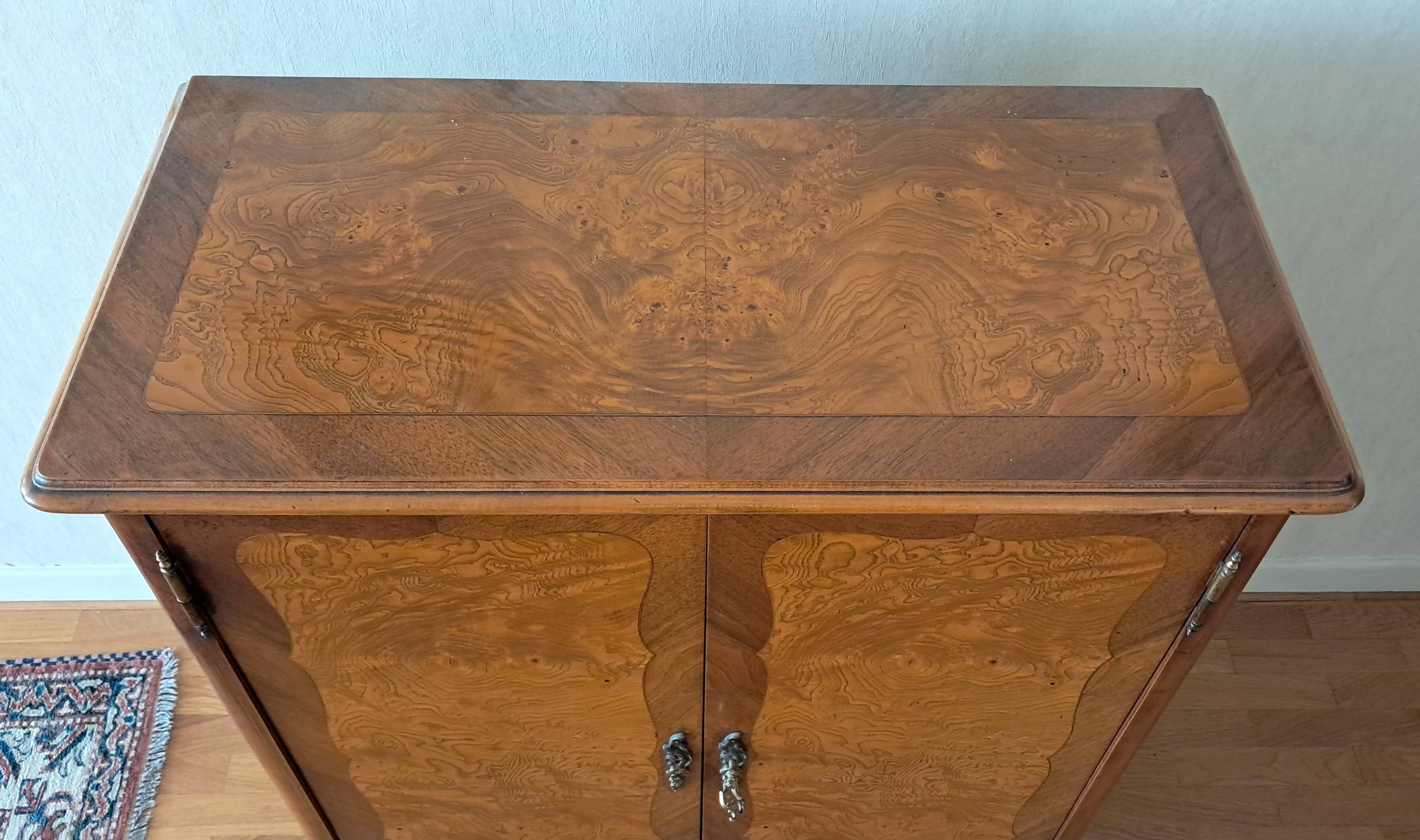 Transitional support furniture style LXV/LXVI circa 1950.