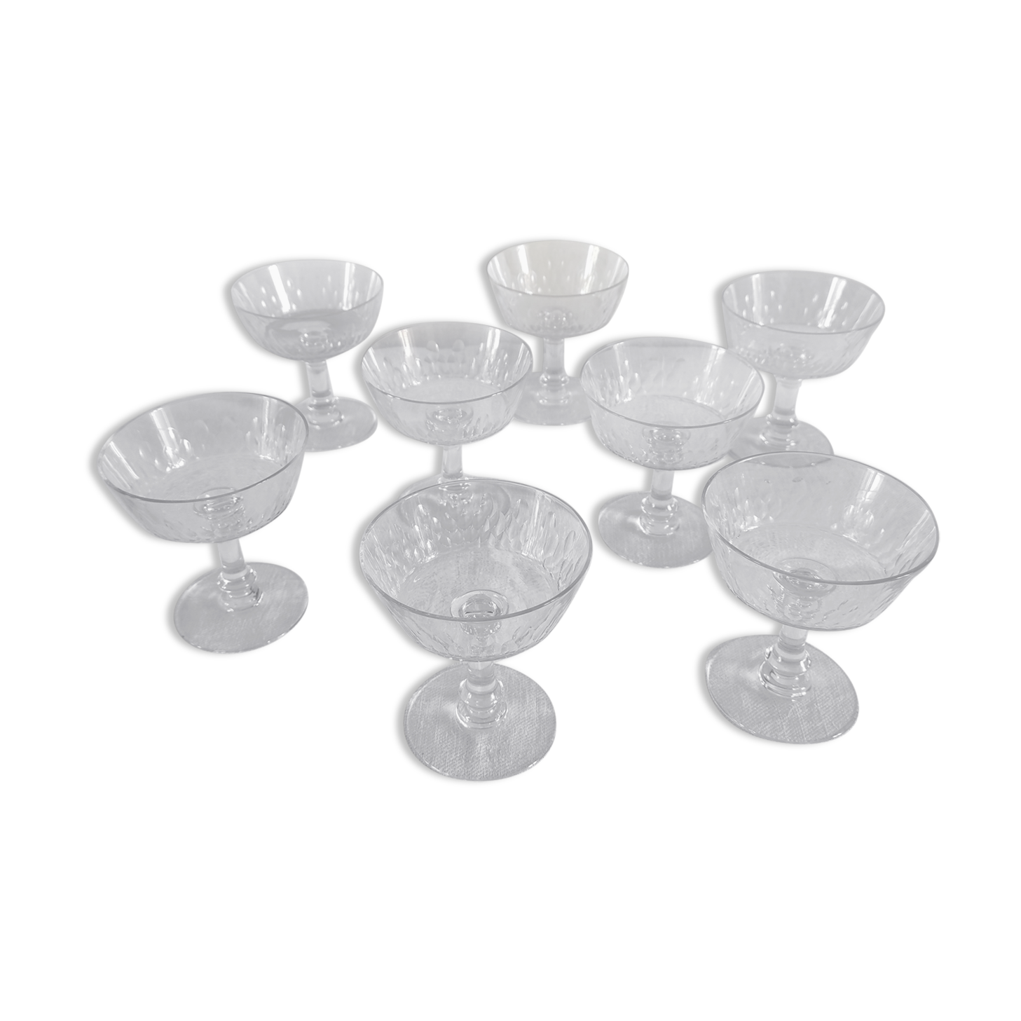 8 glasses of Baccarat Richelieu crystal champagne