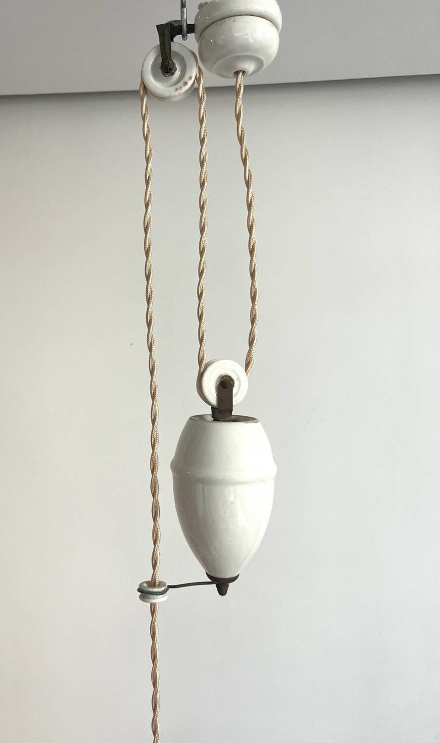 Opaline glass pendant light, frilly, rises and falls