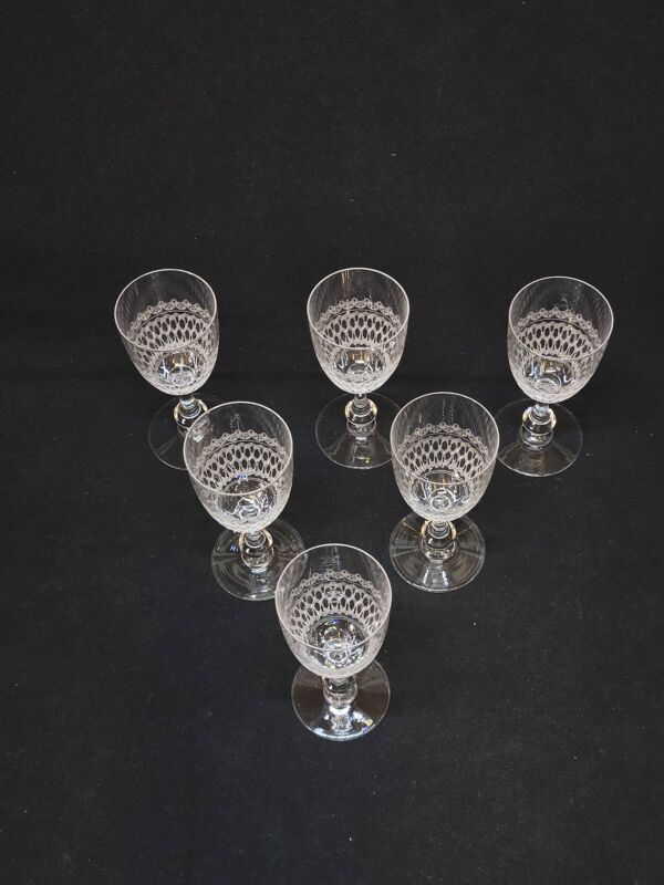 6 Anciens Verres A Vin / Porto En Cristal De Baccarat Gravé