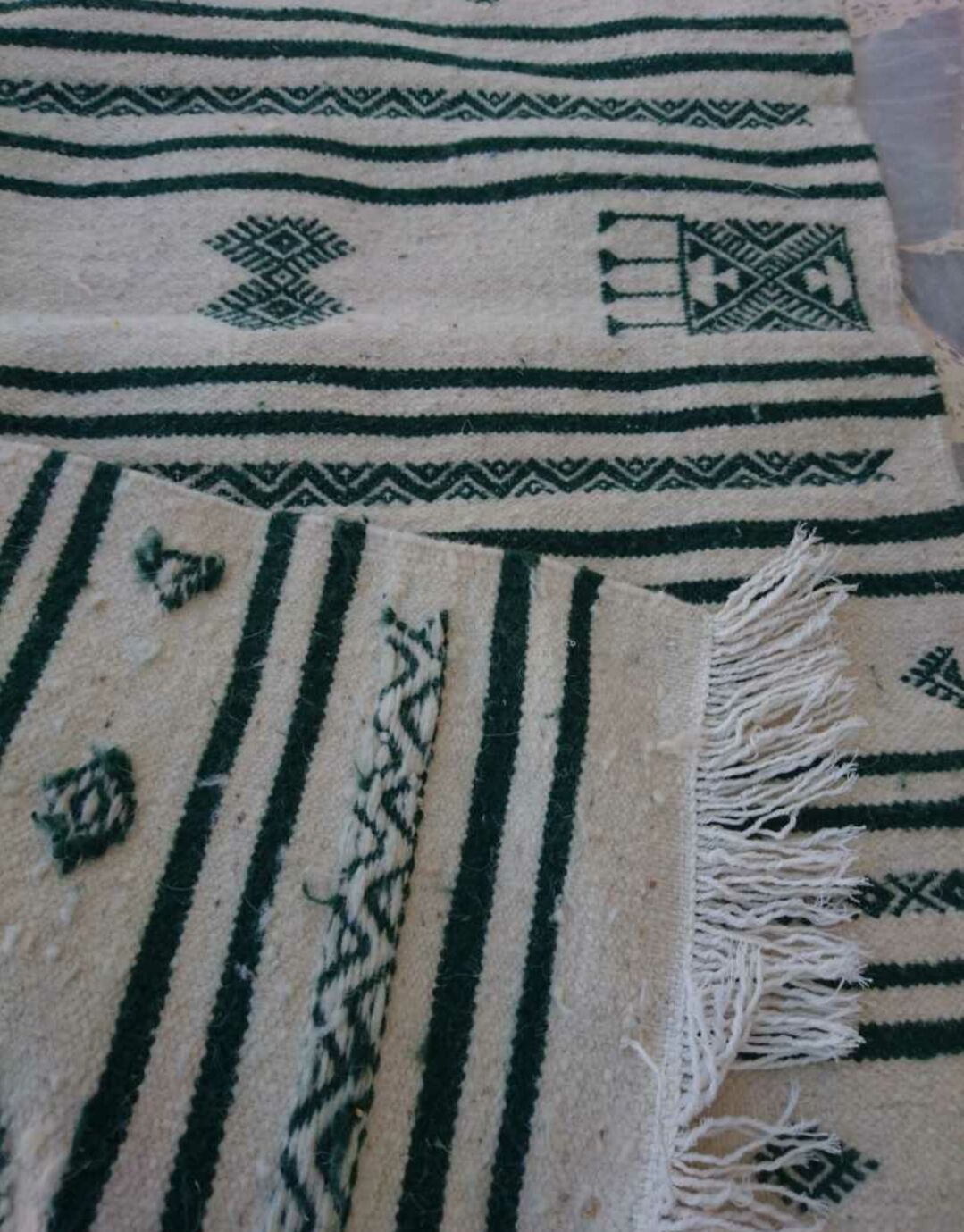 Kilim white and green handmade woollen carpet