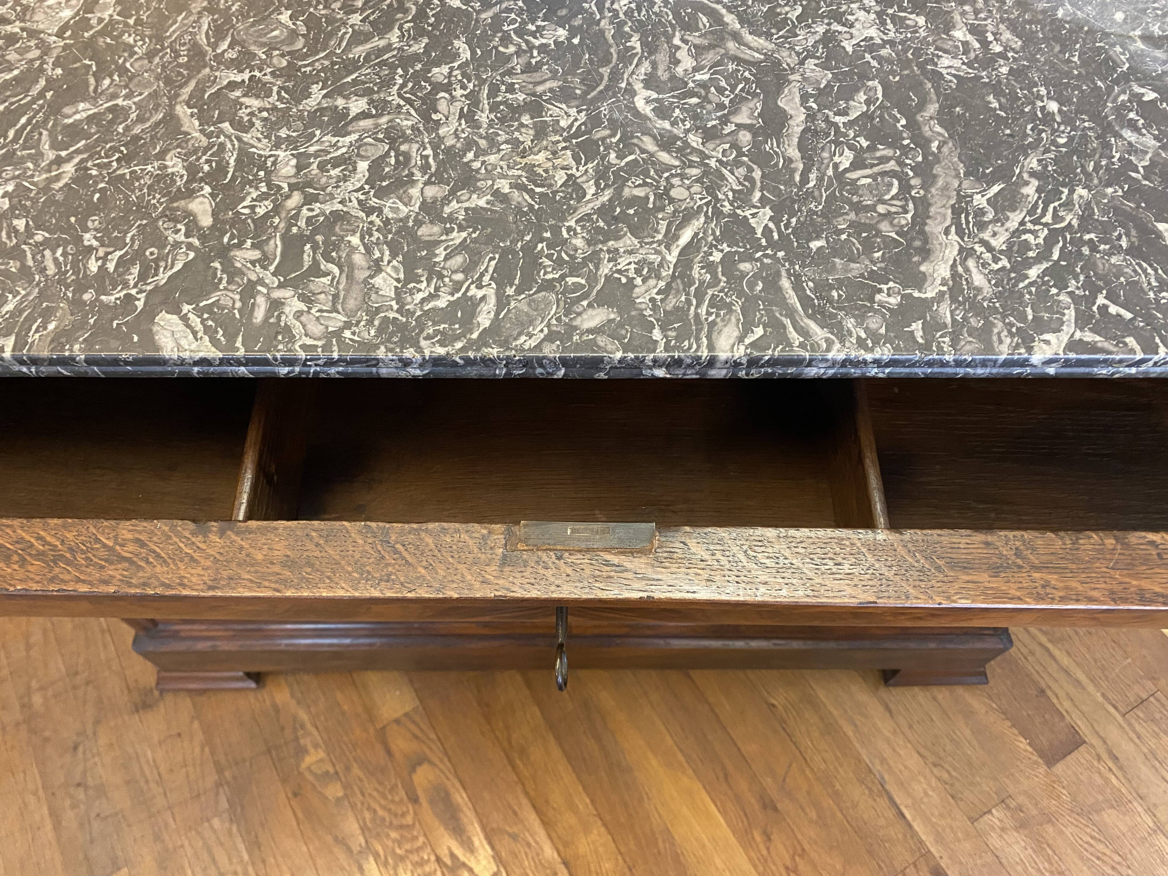 Louis Philippe chest of drawers in walnut