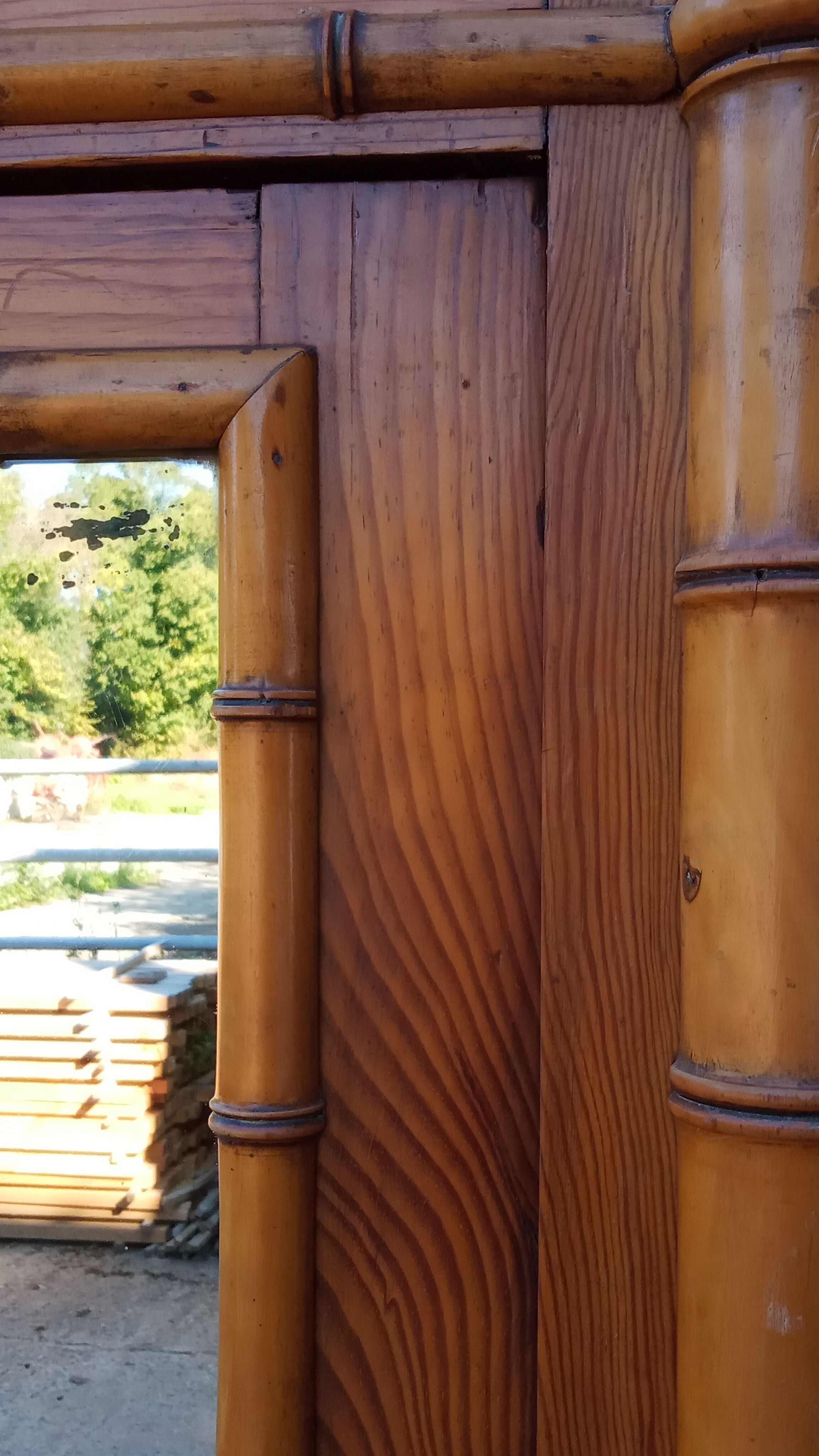 Early 20th century wardrobe in turned pine and pitch pine