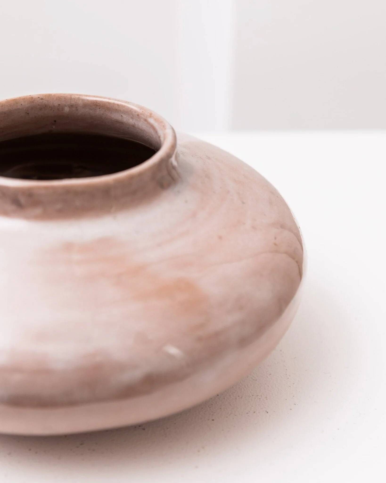 Gudrun Schenk Studio Ceramic Vase in beige-pink glaze - German Mid-Century Flower Vase, 1950s