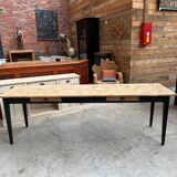 Estaminet table