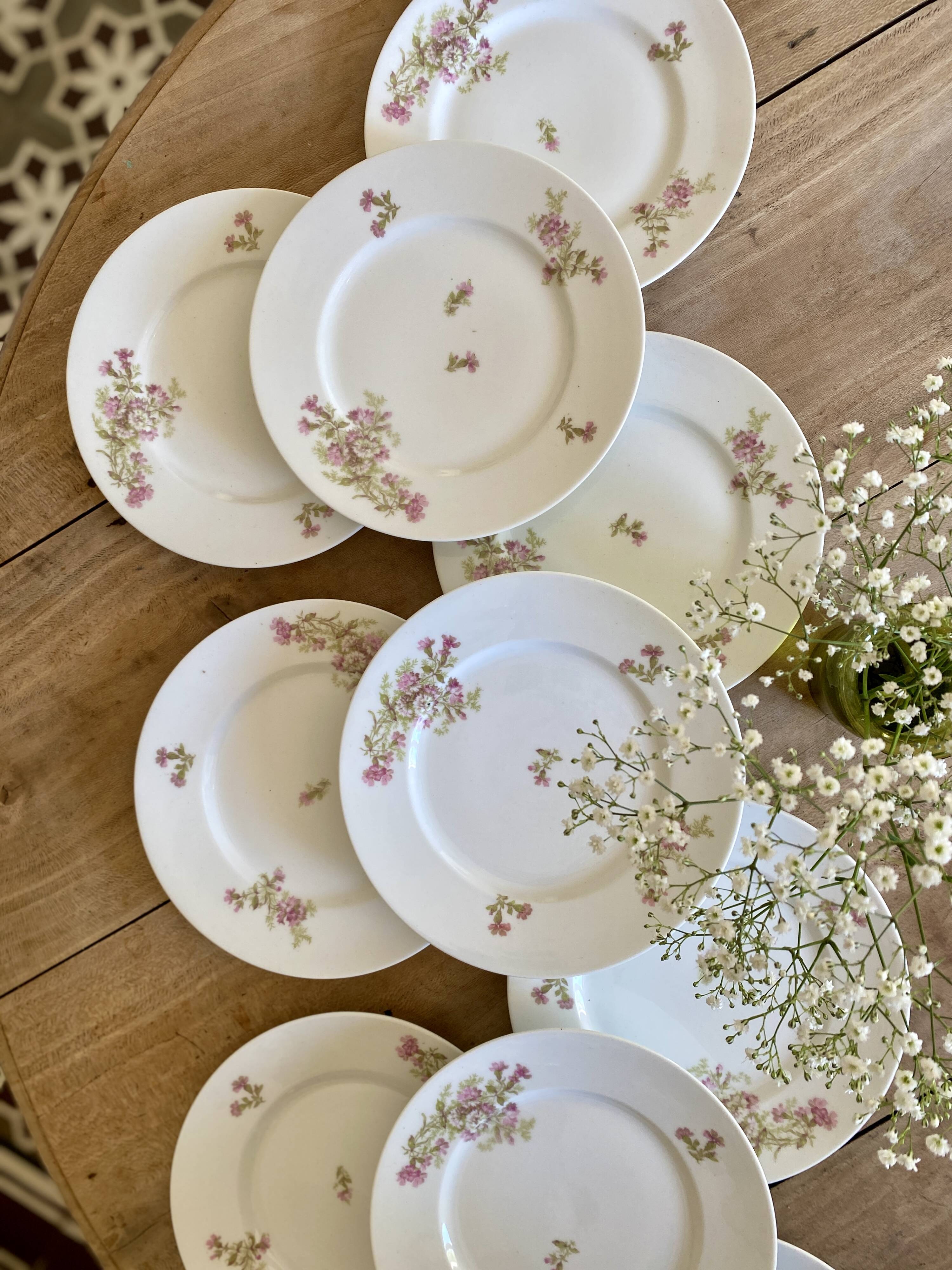 Lot de 10 assiettes à dessert vintage en porcelaine