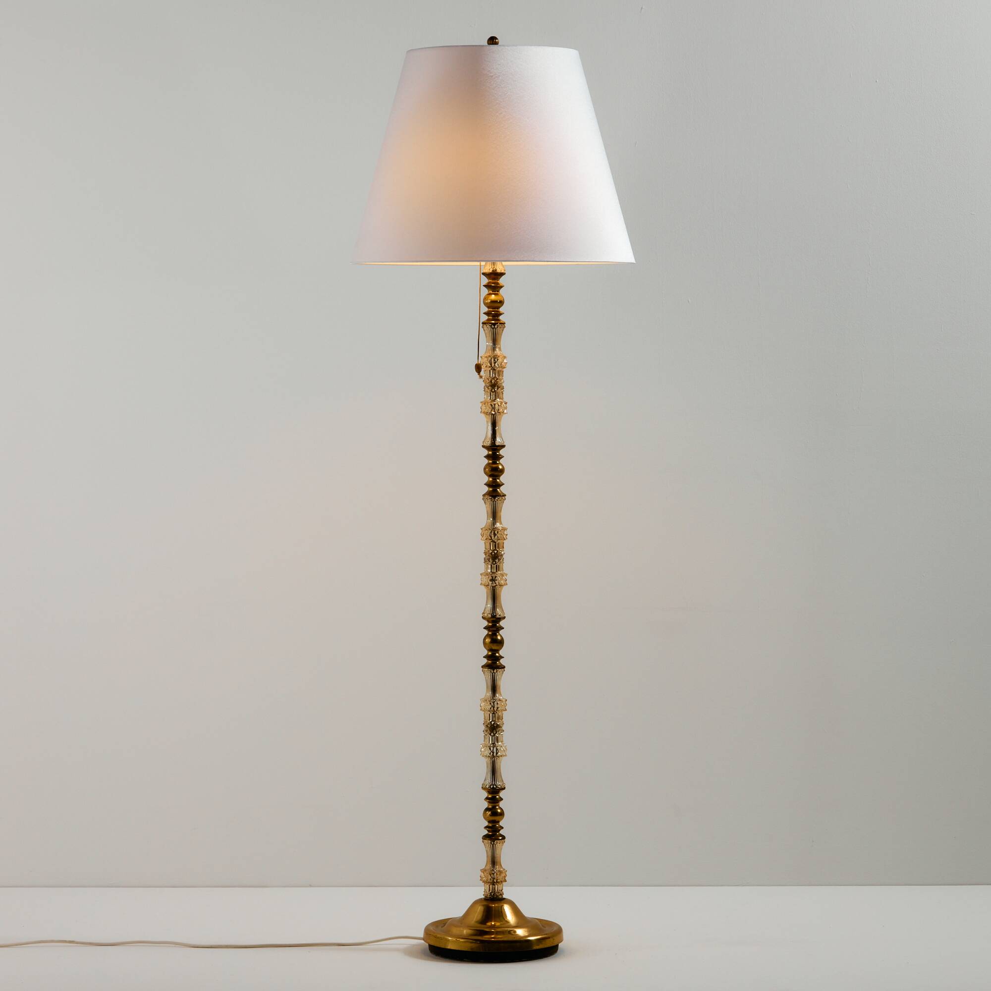 MK10968 Brass and crystal floor lamp
