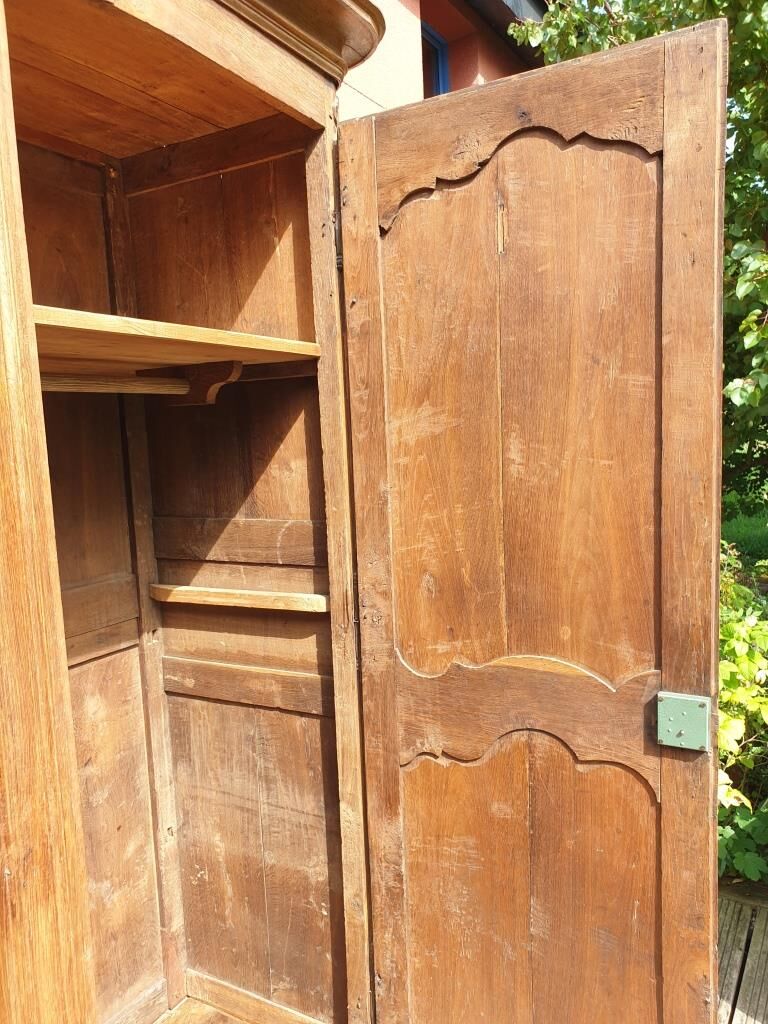Wardrobe in oak XVIIIth