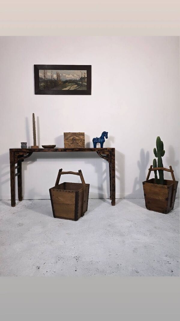 Console en bois, Chine début XXème