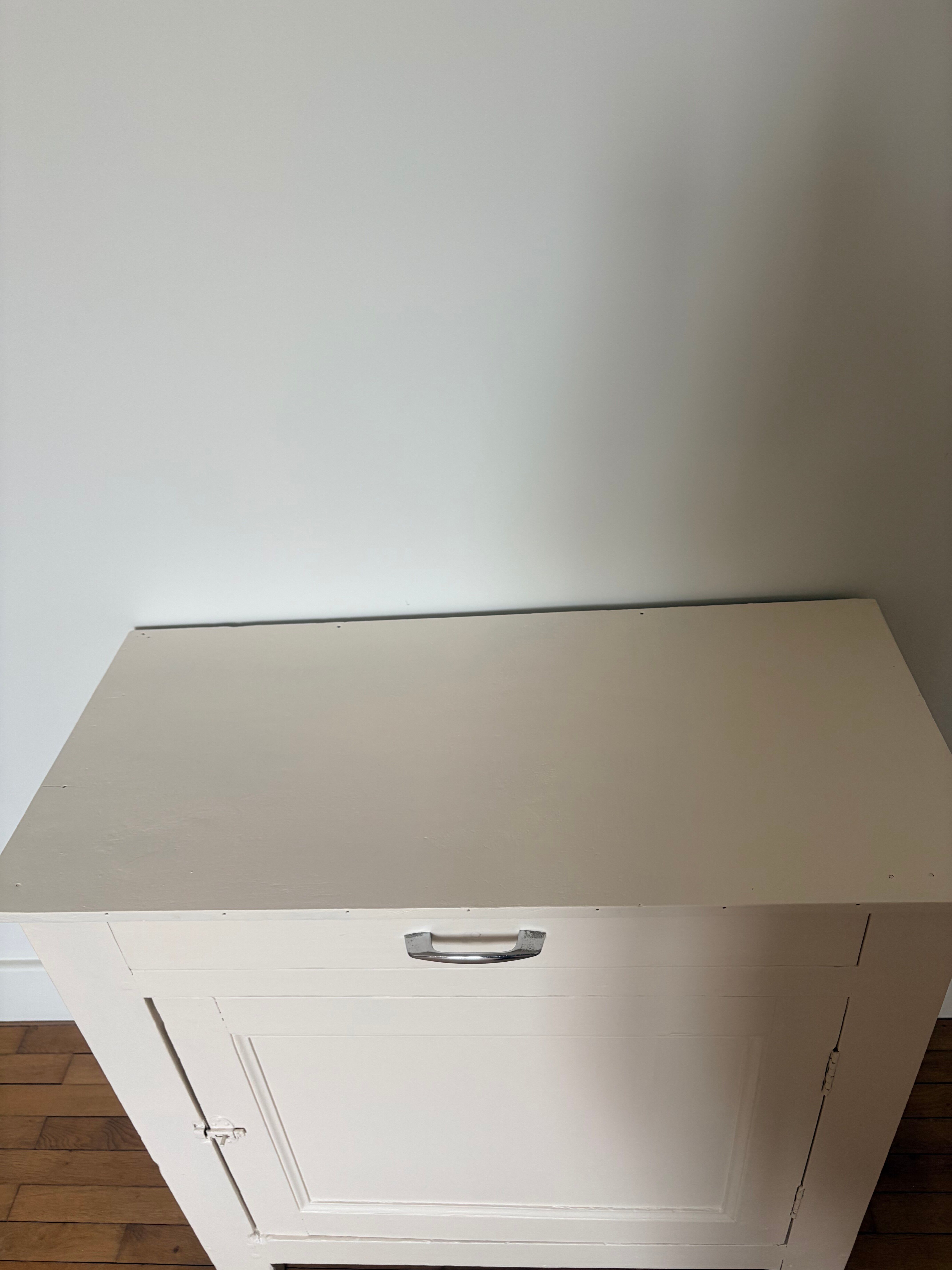 Buffet parisien, confiturier vintage